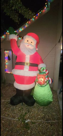 9ft Santa Claus
