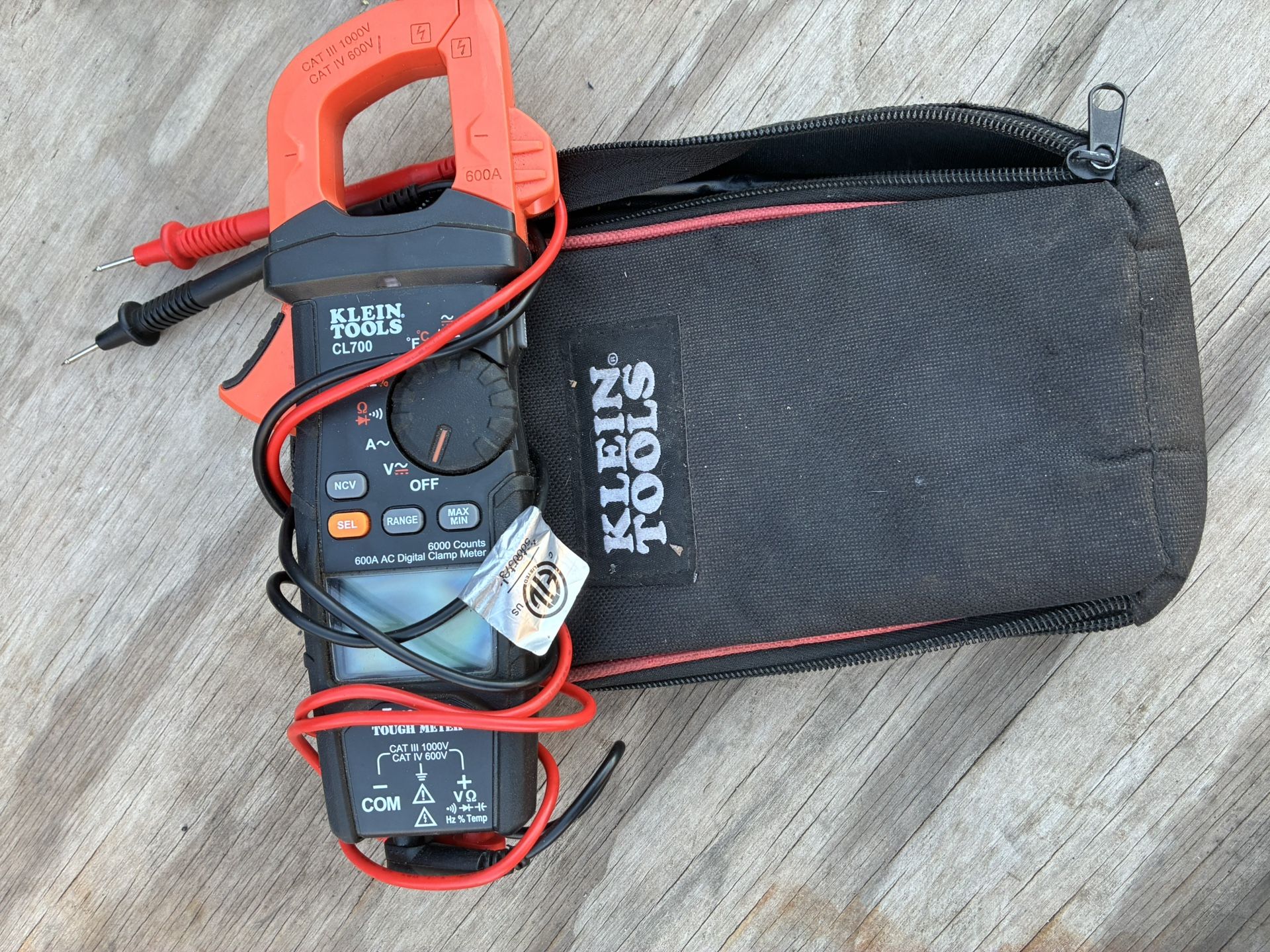 Klein Tools CL700 True-RMS AC Digital Clamp Meter