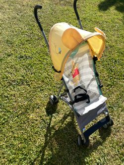 Disney Baby Winnie the Pooh Umbrella Stroller Lightweight Portable Compact