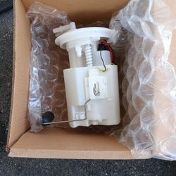 Brand New Fuel Pump For Subaru 