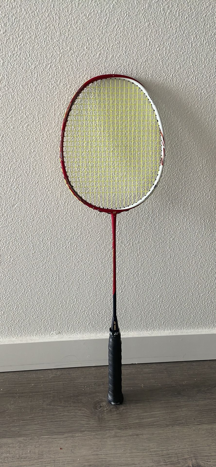 YONEX ASTROX 88S 4U5 BADMINTON RACKET (OFF-WHITE/RED)