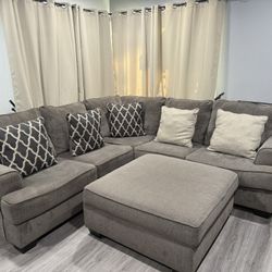 family room couch 