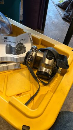 Dimage Z6 Digital Camera
