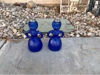 Vintage Cobalt Blue Glass Dutch Girl Salt & Pepper Shaker Set