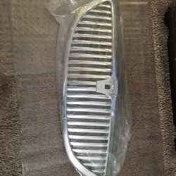 Lincoln Town Car Front Grill New