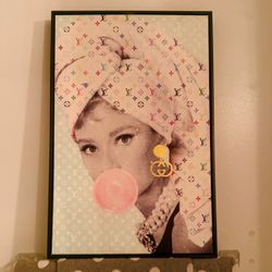 Adorable Framed Fashion Pop Art Canvas Print