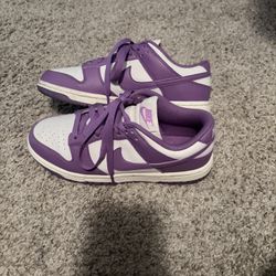 Purple And White Nike Dunks 6.5 USA Women’s 