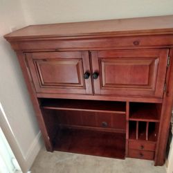 Tv Stand Cabinet,  Or  Top Piece Of Desk. 100.00