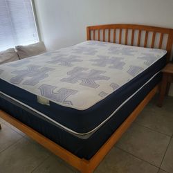 NEW QUEEN MATTRESS WITH BOX SPRING ♨️ Bed frame is not available