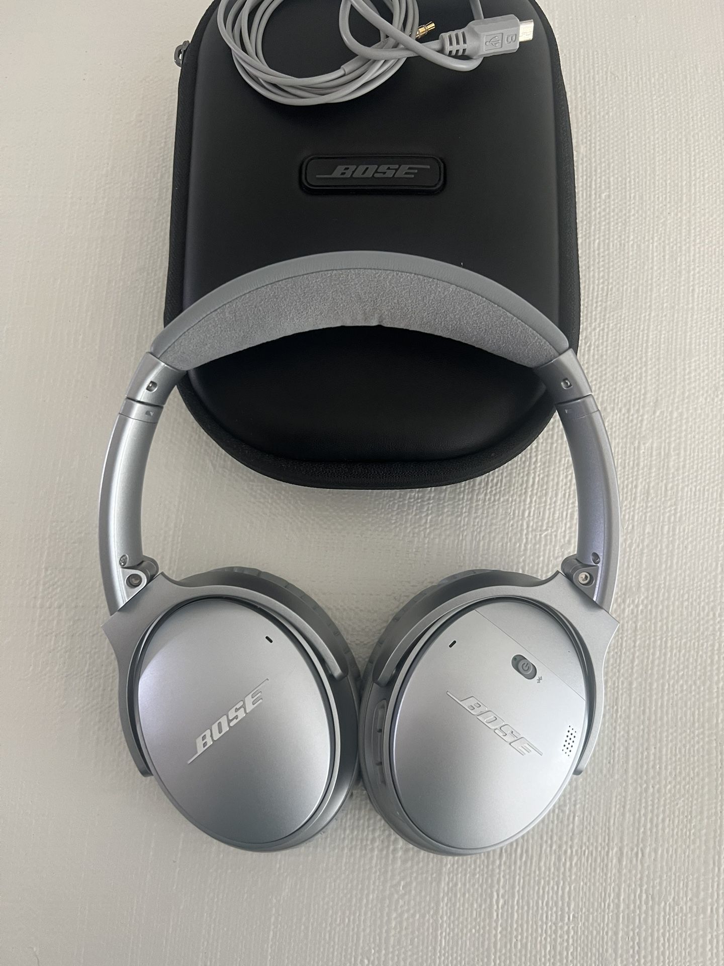 Genuine Bose QC35 Noise Cancellation Headphones e