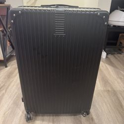 28” Hard shell Luggage Suitcase - Black