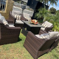 Brand New Patio Outdoor Furniture Set With Fire Pit 