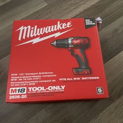 Milwaukee Drill 