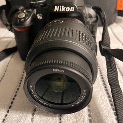 Nikon d3100 very good condition 