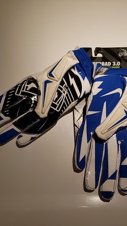Nike superbad 3.0 high speed full protection skill football glove with magnigrip