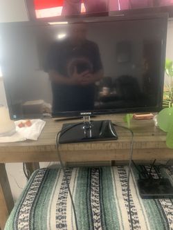 PRICE DROP AGAIN: 26” Samsung Computer Monitor/TV