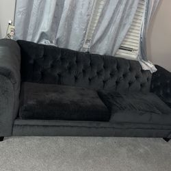 Gray Pull Out Couch For Sale !! NEED GONE ASAP 