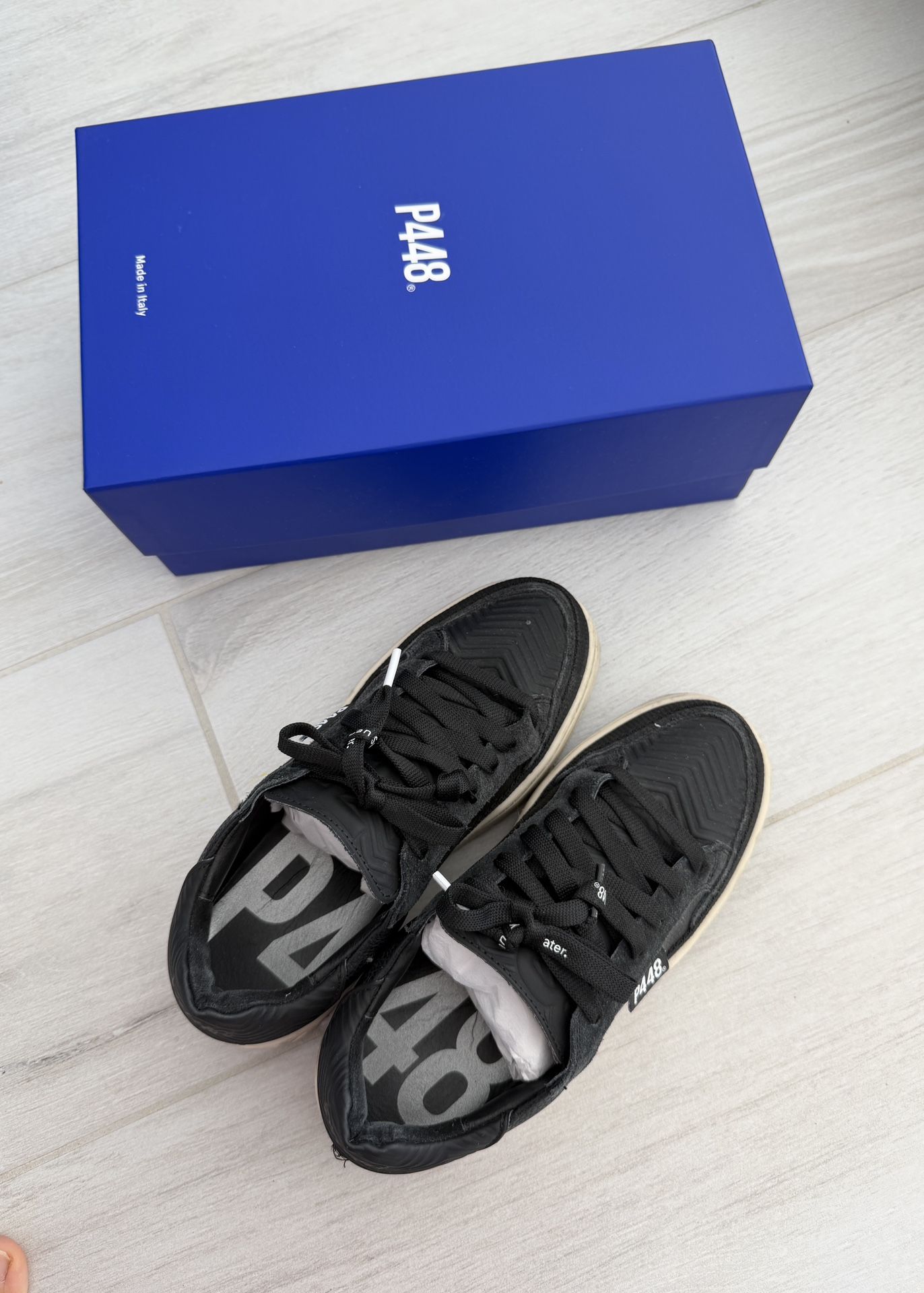 P448 Size 37 Woman Leather Sneakers