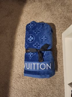 LV Towel 