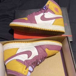 Jordan 1 Lakers Size 7 For Sale Or Trade 
