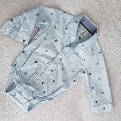 Baby Boy Carter's Button Up Shirt• Size 9m• Great Condition• $5firm