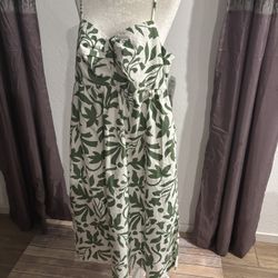 Time And Tru White And Green Leaf Patterned Dress, Size XL