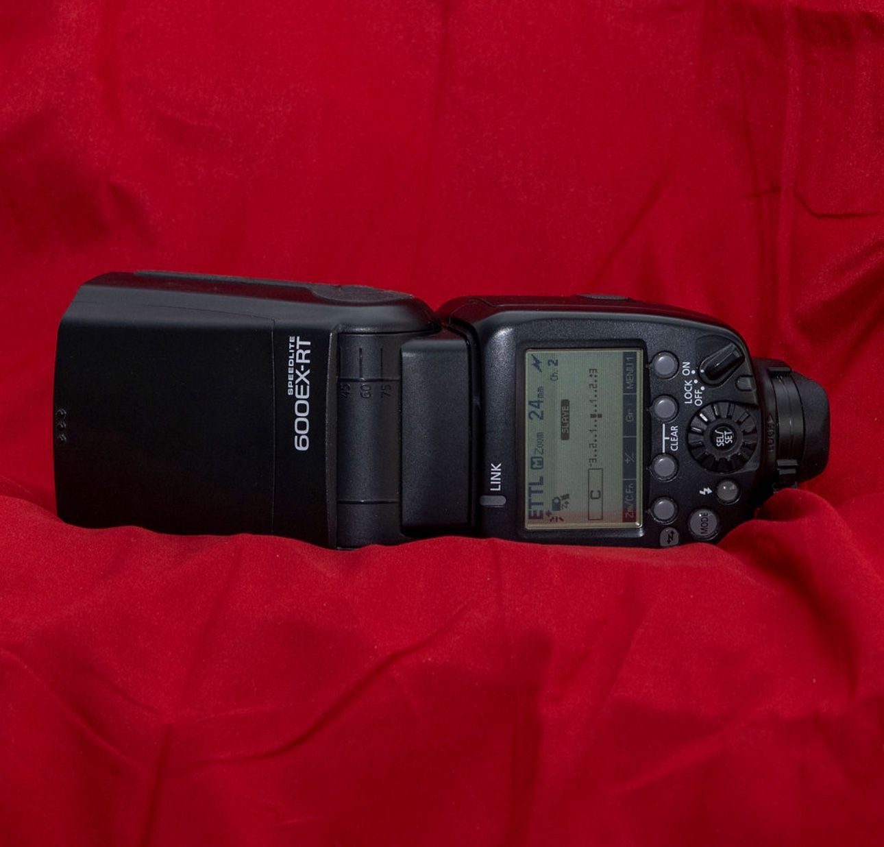 Canon 600 EX RT Speed Light