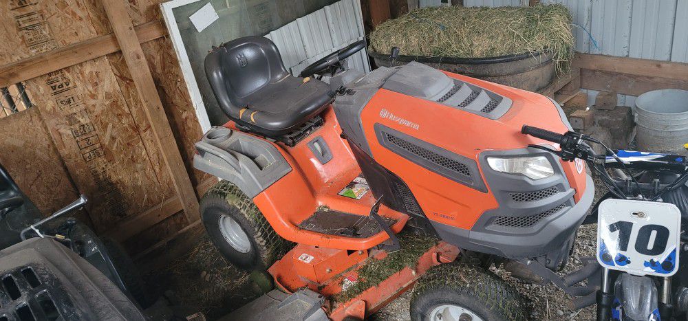 Lawn Mower Tractor