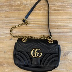 Gucci Crossbody bag