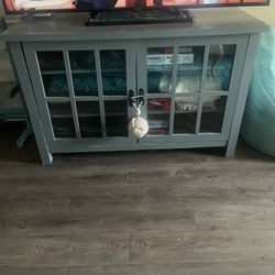 TV stand 
