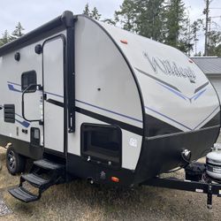 18ft 2022 Forest River Wildcat Trailer
