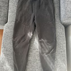 Charcoal / Black Nike Tech Pants