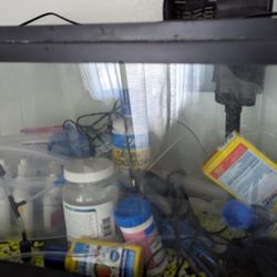 10 Gallon Aquarium Set