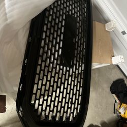 2015 GMC Yukon Black Grill