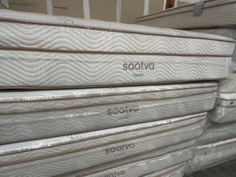 queen saatva pillow top mattress sale