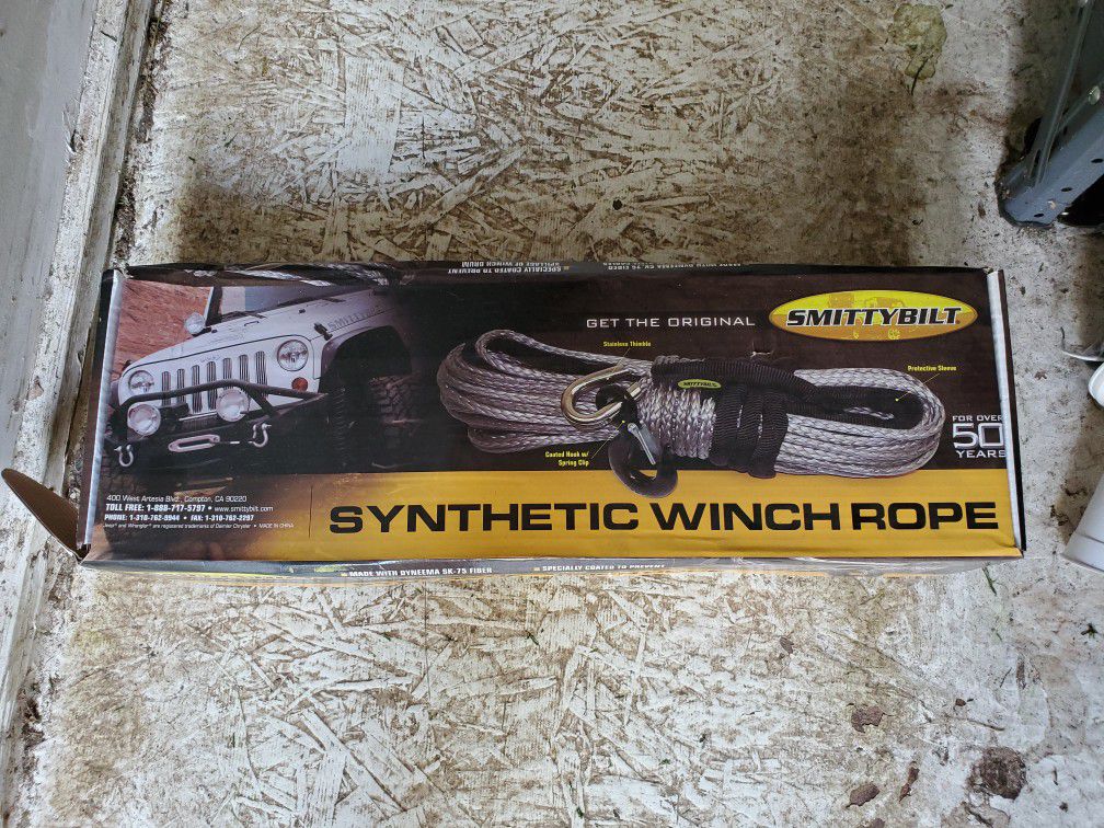 Smittybilt synthetic winch rope and fairlead