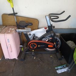Stationary Exercise Bike