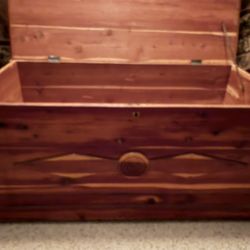 Late 1800 Early 1900 Antique Cedar Chest