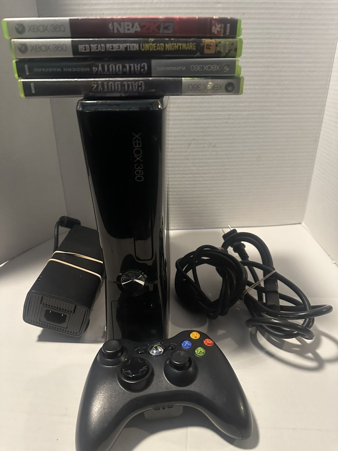 Xbox 360-250GB One Controller Games Fully Functional