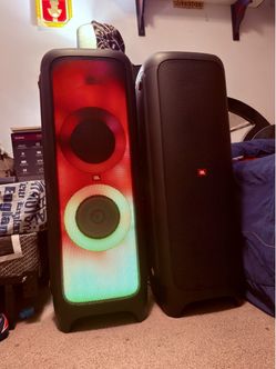 JBL ≠ PartyBox 1000 High-Power Party Speaker 1100W, Massive Bass, LED Lights, DJ Pad, JBL Wristband