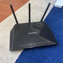 For Sale: Netgear Nighthawk AC1750