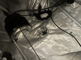 Grow tent W/ Light & Fan