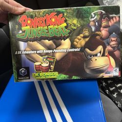 game cube accessories + 2 games