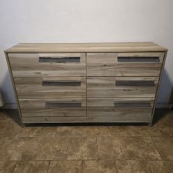 Dresser with Mirror 61L 16W 36H Delivery Available 
