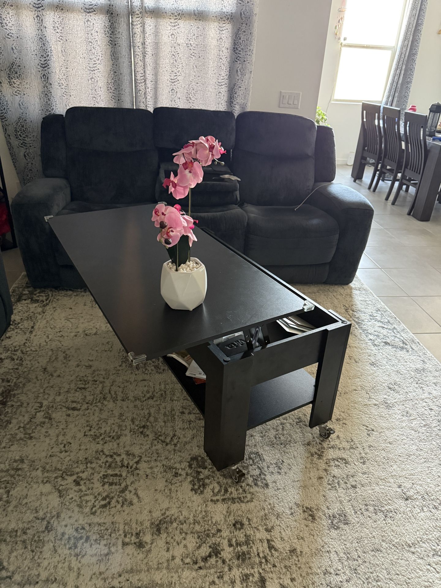 Coffee Table With Lift Top