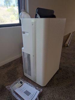 • Like New 13,000 BTU Portable Air Conditioner (3-in-1 Cool/Fan/Dehumidifier)