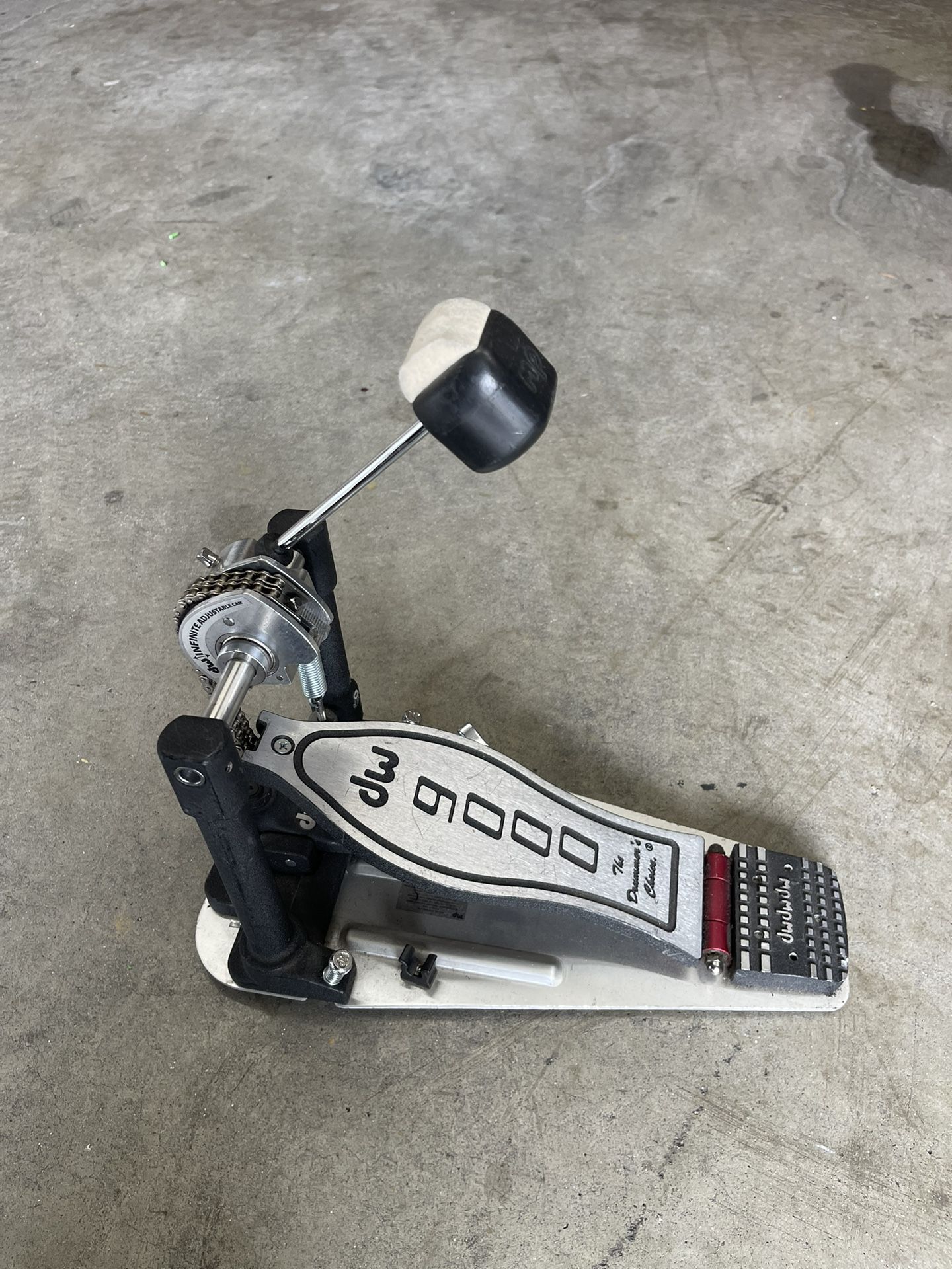 DW 9000 Single Pedal
