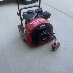 Southland Walk Behind Leaf Blower
