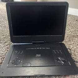 WONNIE 16.9" Portable Blu Ray Player with 14.1" 1080P Full HD Large Swivel Screen, Blu-ray DVD Player with HDMI Out & AV Out, 4-5 Hours Rechargeable B