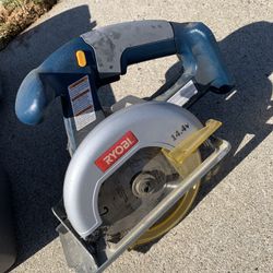 Ryobi Handsaw